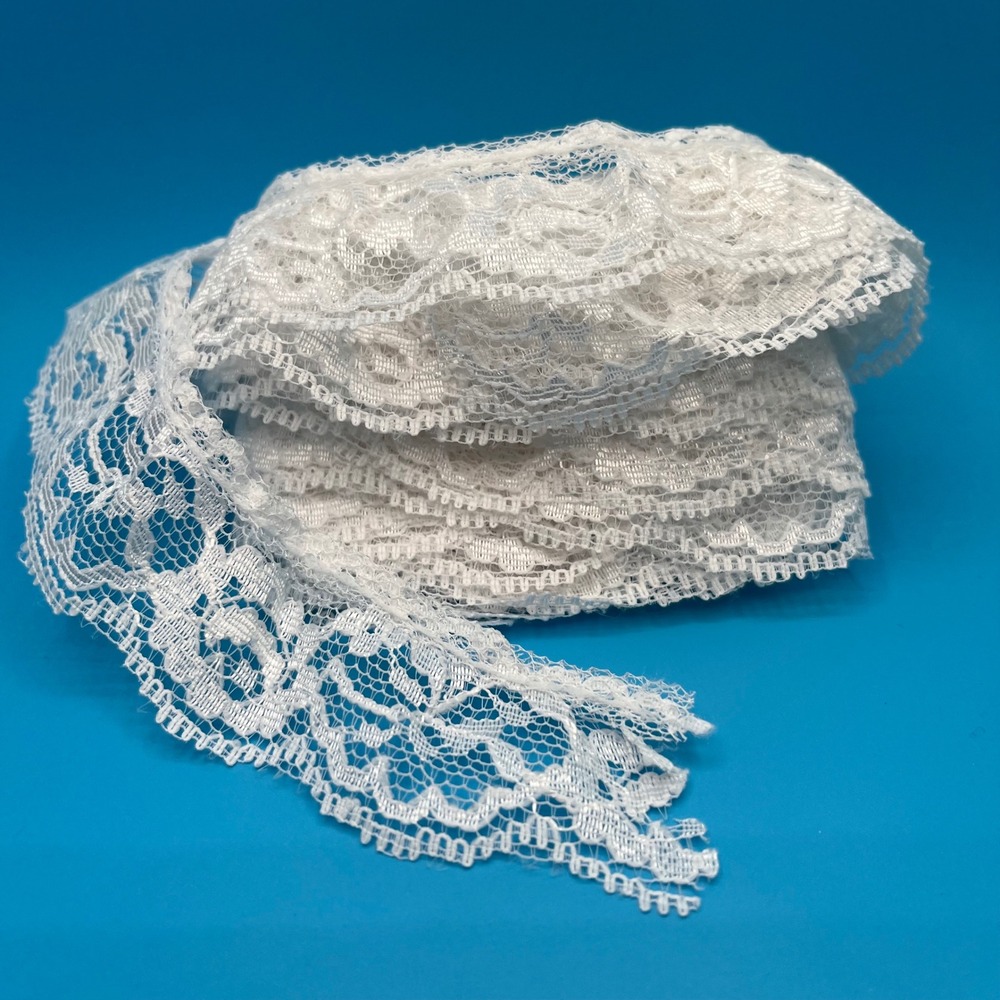 White Floral Lace Trim Scalloped Edge Sewing Craft Ribbon‎ 1 Inch x 4 Yards